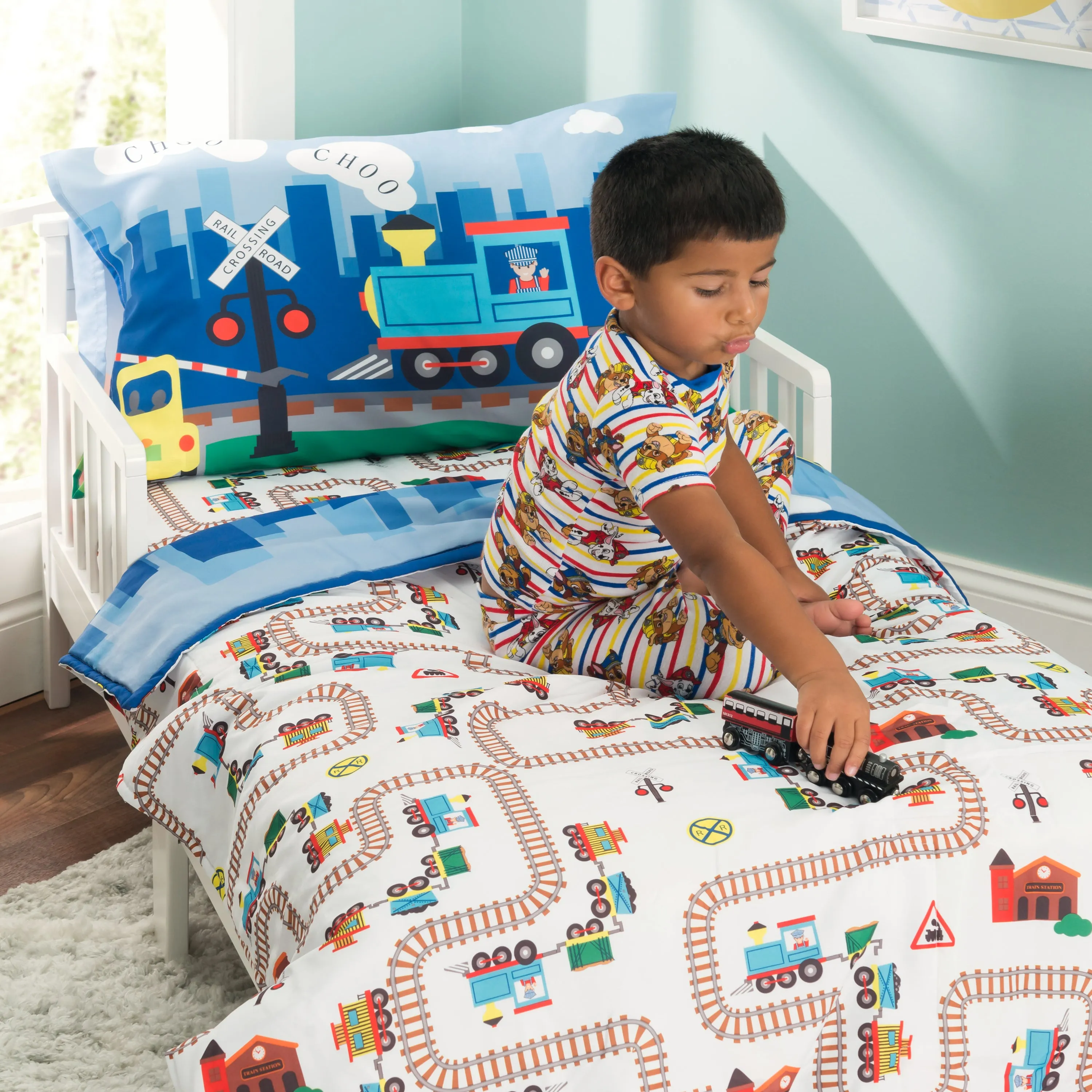 Choo Choo Train 4-Piece Toddler Bedding Set