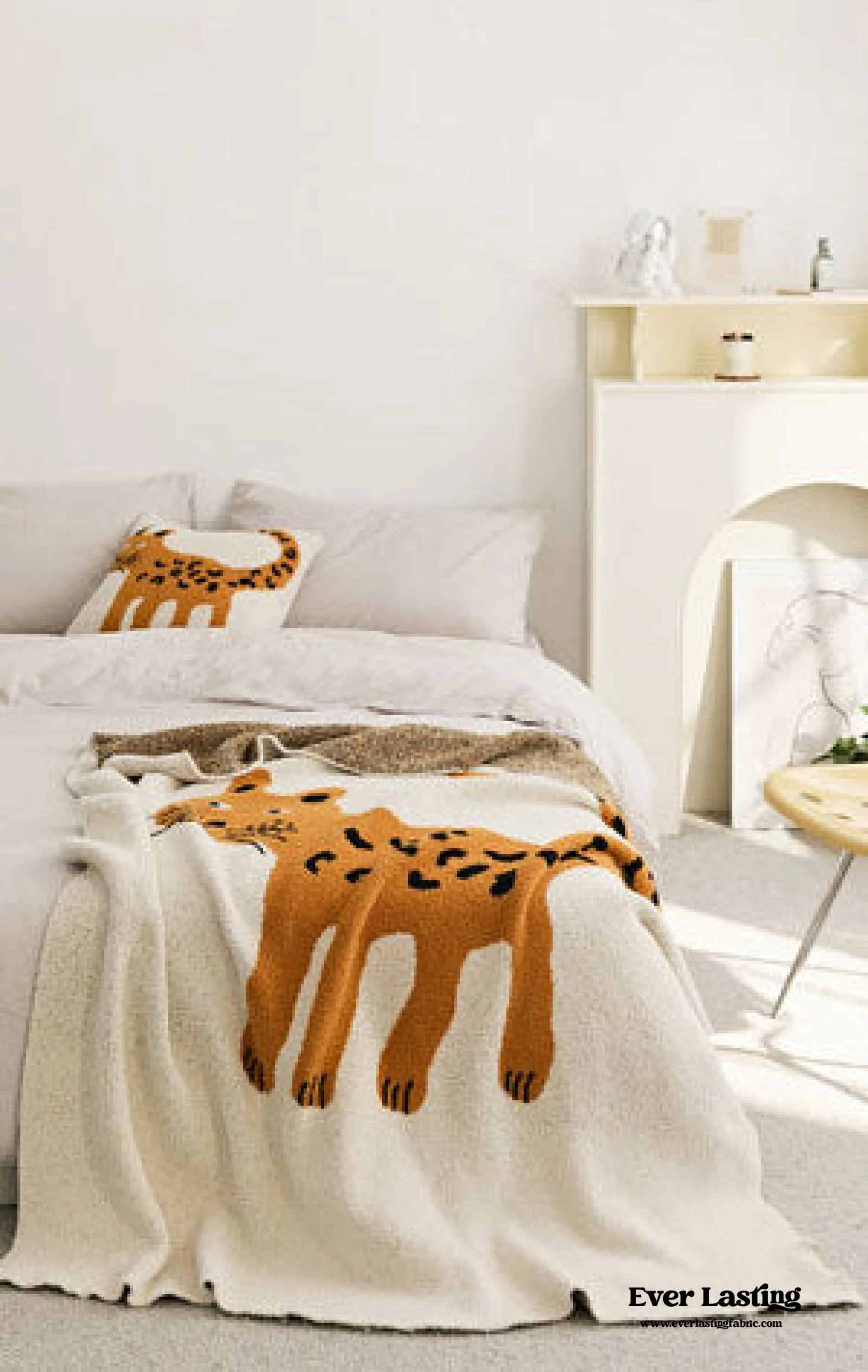 Cozy Tiger Blanket & Matching Pillow Set