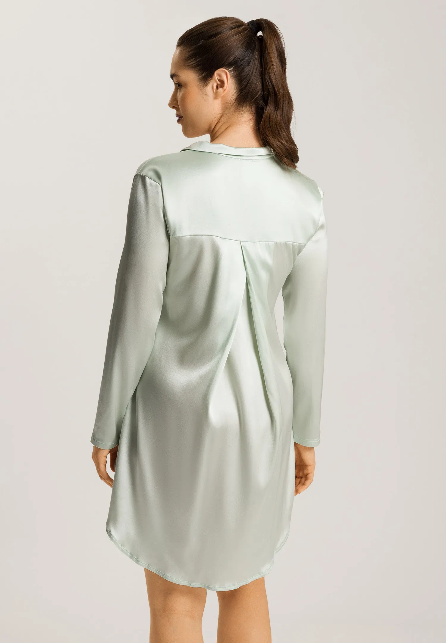 Grand Central Boyfriend Silk Sleepshirt | White Sage 74830-2737