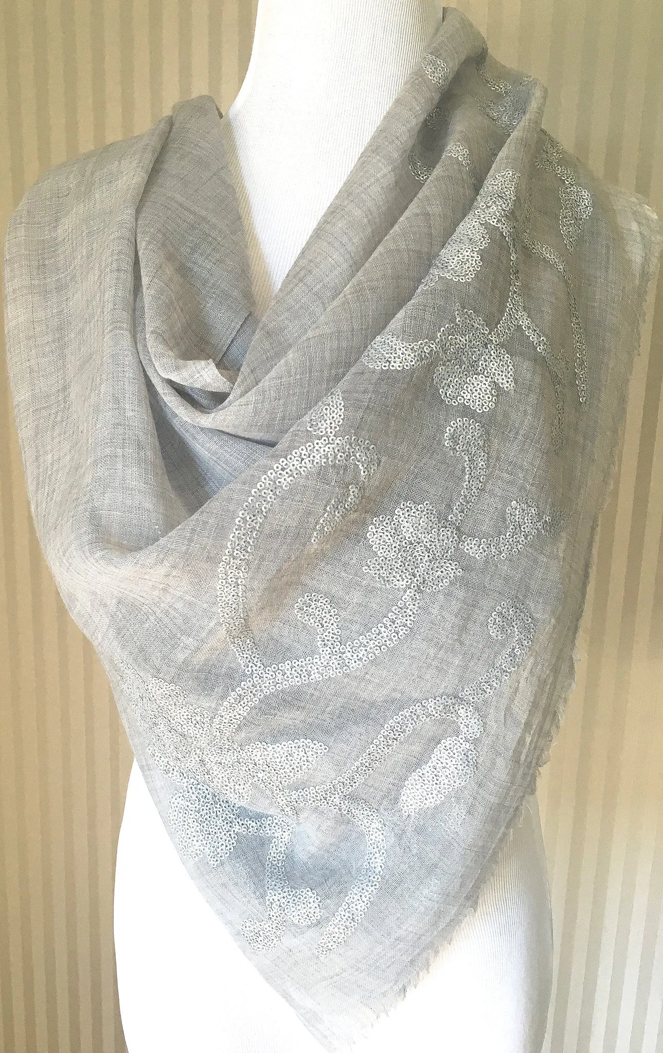 Gray Mist Floral Curve Shawl Wrap