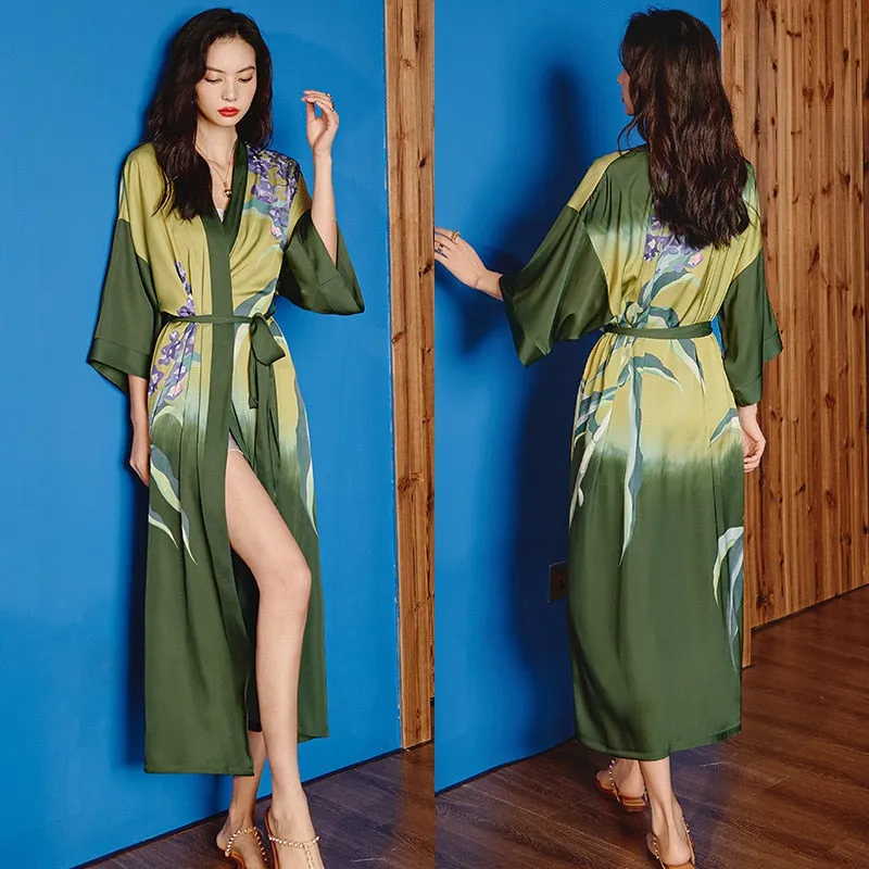 High Quality Women's Pajamas Long Robe Floral Sleepwear Silk Like Sexy Bathrobe Homewear Luxury Nightwear peignoir femme