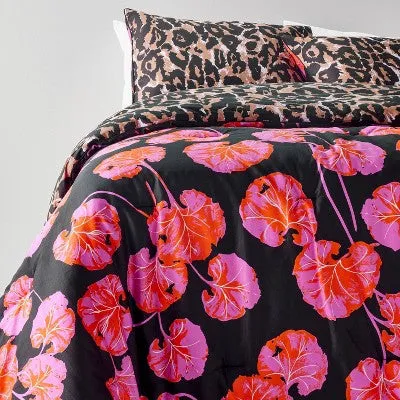 Leopard/Geranium Leaf Reversible Twin Comforter - DVF