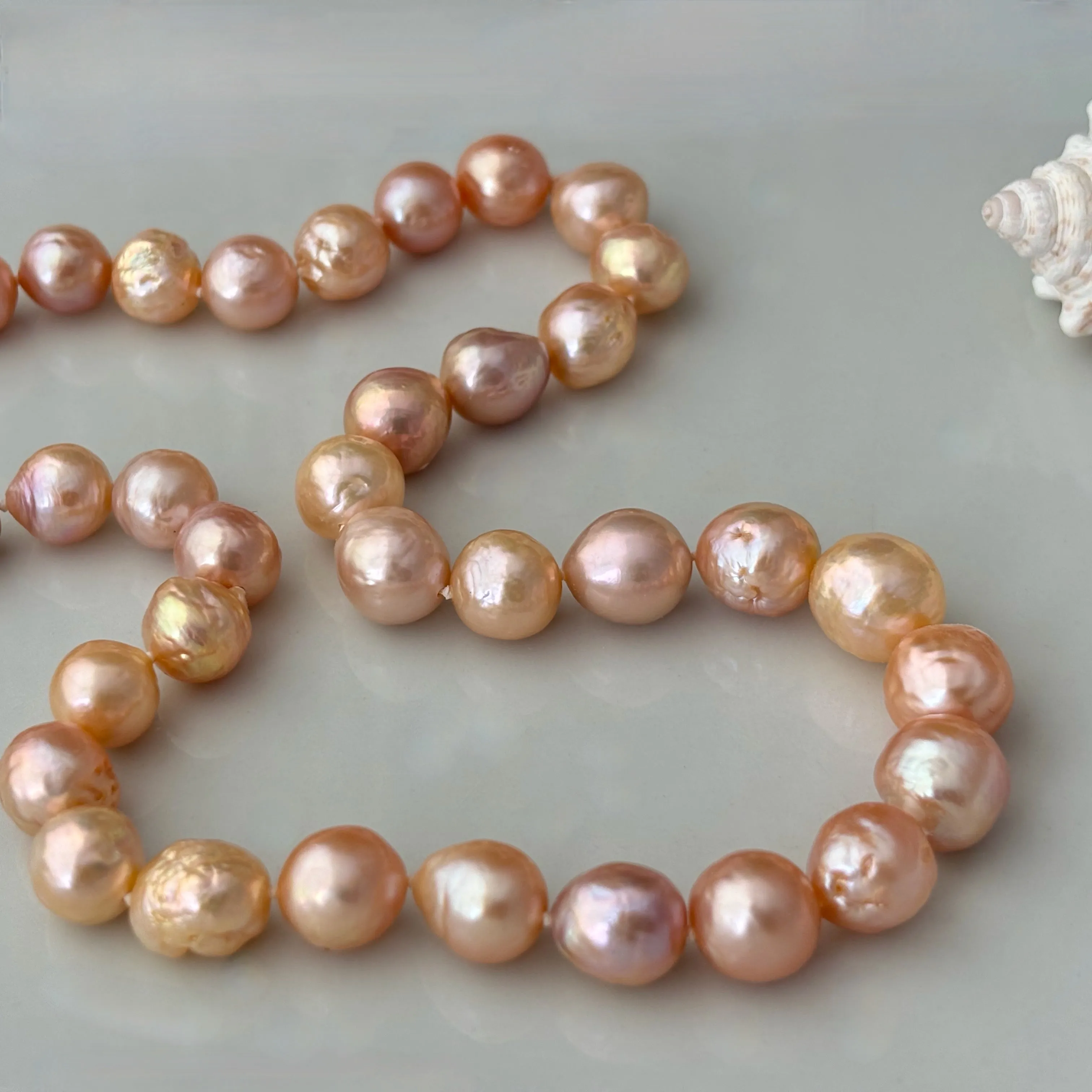 warm peaches Japan Kasumi pearl necklace