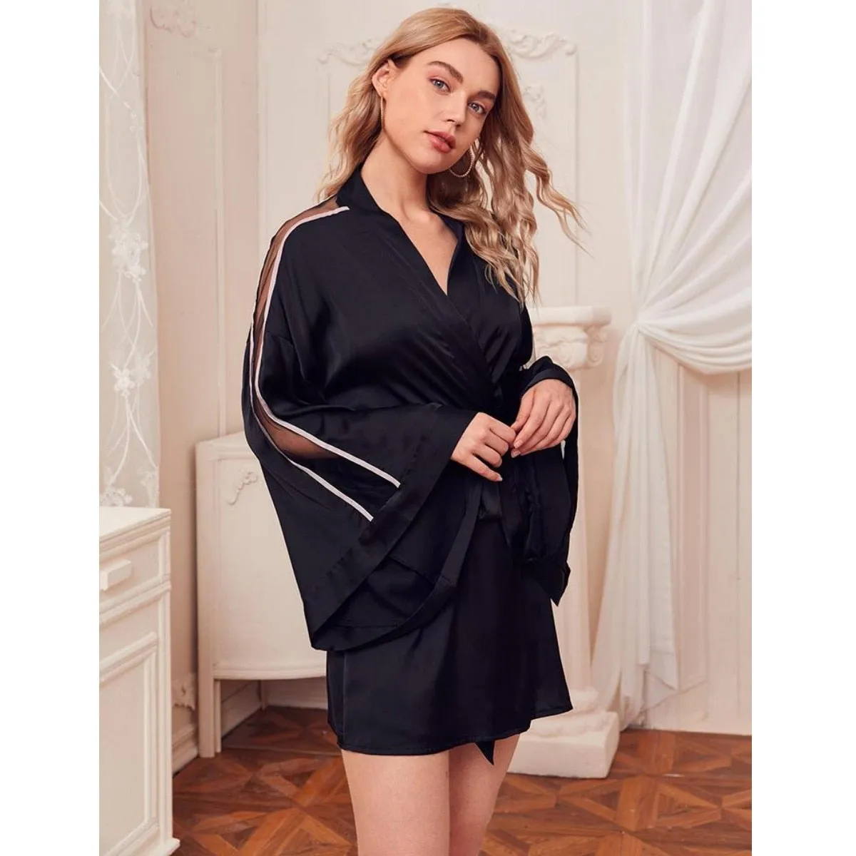 Women's Pajamas Robe Hollow Sleeve Kimino Deep V Neck Silky Nightrobe Sexy Bathrobe Elegant Sleepwear Lougewear Femme